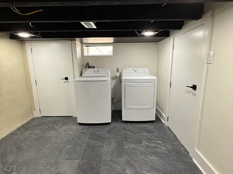 153 W Palmer St — Photo 14