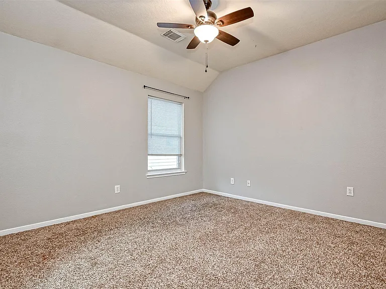 11011 Sprucedale Ct — Photo 23