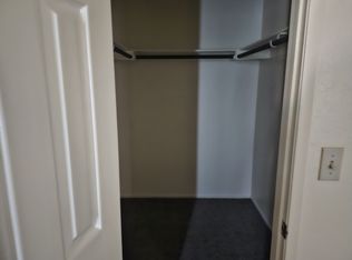 19272 Elm Dr, Apple Valley, CA 92308
