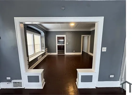 3318 E 140th St #3 — Photo 3