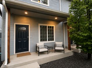 907 W Cherry Ave APT A, Selah, WA 98942