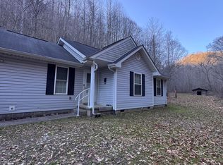 421 Wren Branch Rd, Oneida, KY 40972