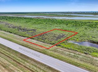 1326 Broadway Ave, Pt Bolivar, TX 77650
