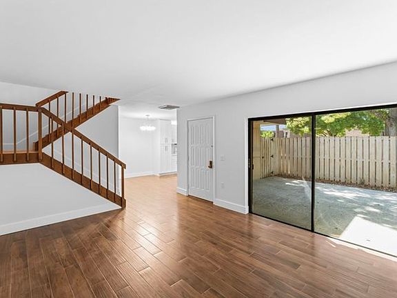 4th image of 1204 12th Ln