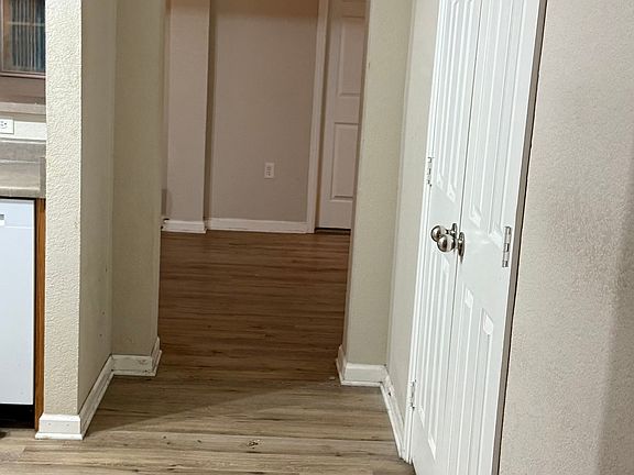 Entry way