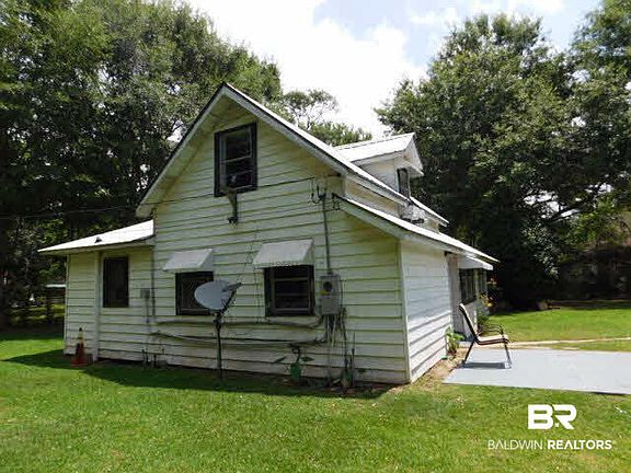 3rd image of 612 W Marigold Ave