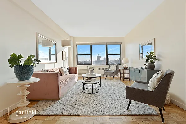 Sold by Garfield Realty  | media 2