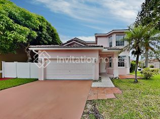 1715 NW 166th Ave, Pembroke Pines, FL 33028
