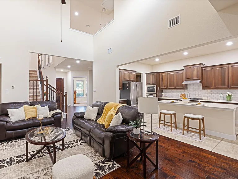228 Lockhart Loop — Photo 11