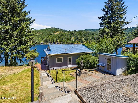 4th image of 62766 S Powderhorn Bay Rd