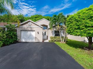 205 SW 159th Way, Sunrise, FL 33326