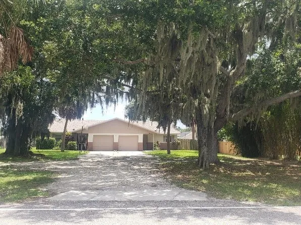 2412 61st St E, Palmetto, FL 34221