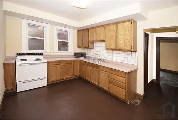 3710 Glenmore Ave #1N — Photo 11