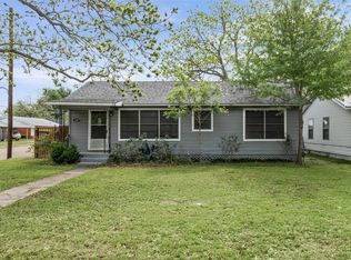 1507 N Cleveland Ave, Cameron, TX 76520