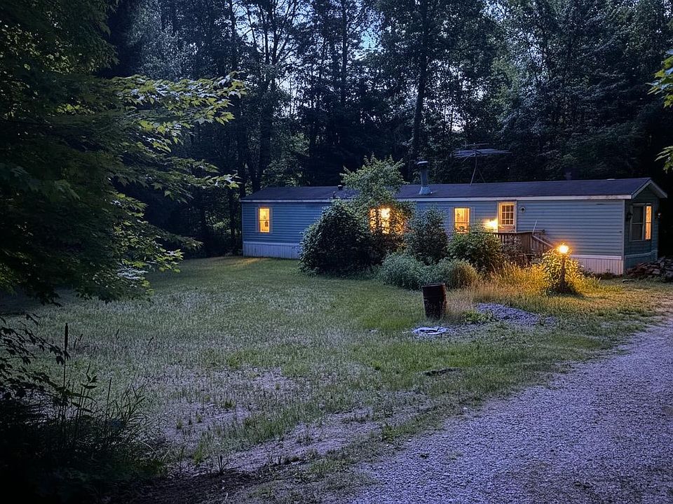 1st image of 15075 Pierce Rd