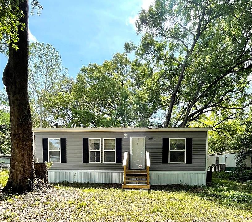 1st image of 9090 SE 142nd Pl