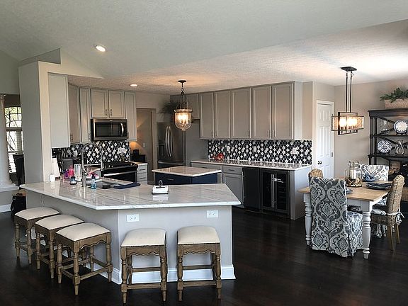 3rd image of 6611 Westminster Ct