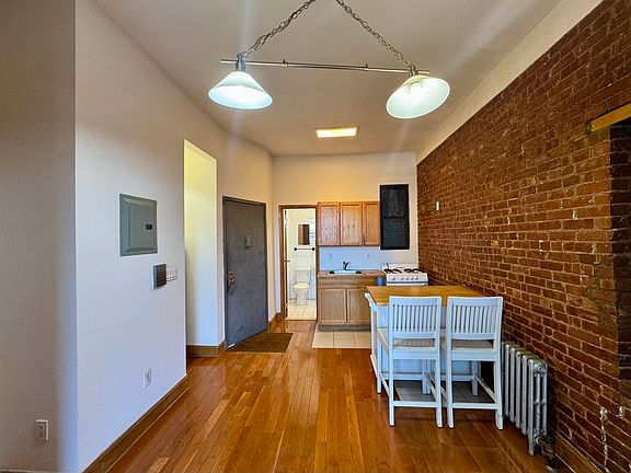 4th image of 2252 1st Ave APT 5C