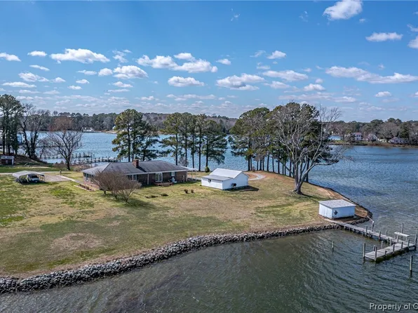 84 Toulson Ave, Reedville, VA 22539