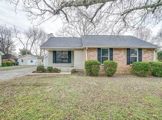 324 Raindrop Ln, Hendersonville, TN 37075