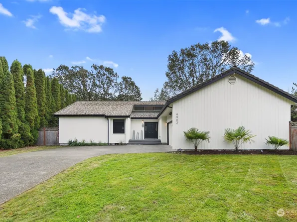 9902 Zircon Drive SW, Lakewood, WA 98498