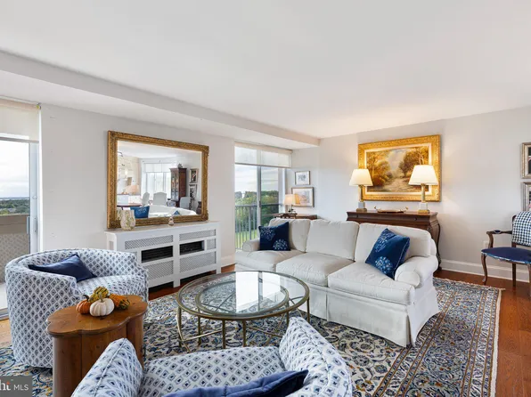 2401 Pennsylvania Ave APT 1412, Wilmington, DE 19806