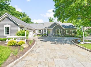 890 Wallace Ave, Milford, OH 45150