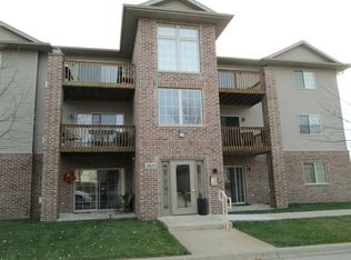 3619 Pheasant Ln APT 6, Waterloo, IA 50701