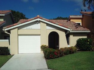 20812 Del Luna Dr, Boca Raton, FL 33433