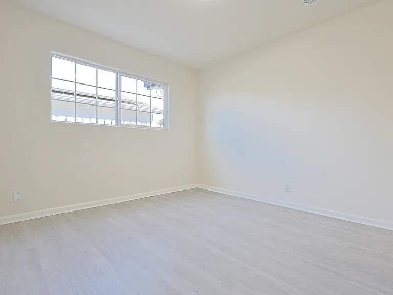 36057 Dalewood Dr — Photo 8