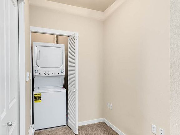 5th image of 16141 Cleveland St Unit 601