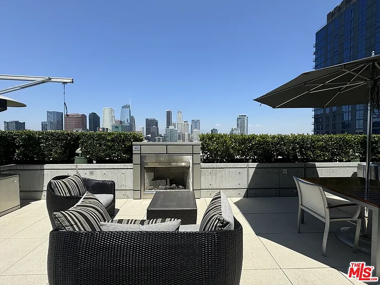 1155 S Grand Ave #910 — Photo 14