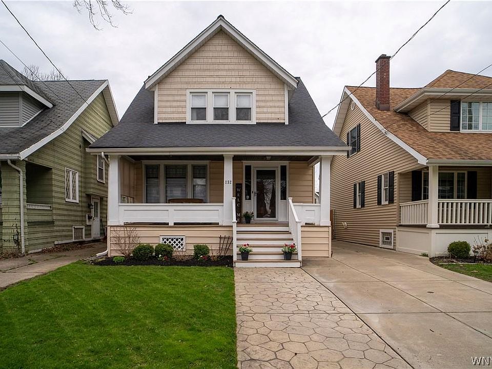 1st image of 132 Como Ave