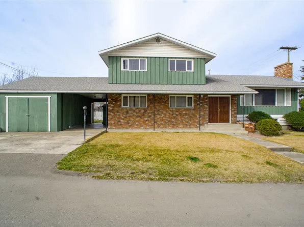 650 13th Ave, Kamloops, BC V2C 3Y9