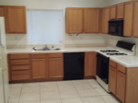 5th image of 7225 Grand Palace Ave
