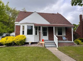 19851 Kelly Rd, Harper Woods, MI 48225