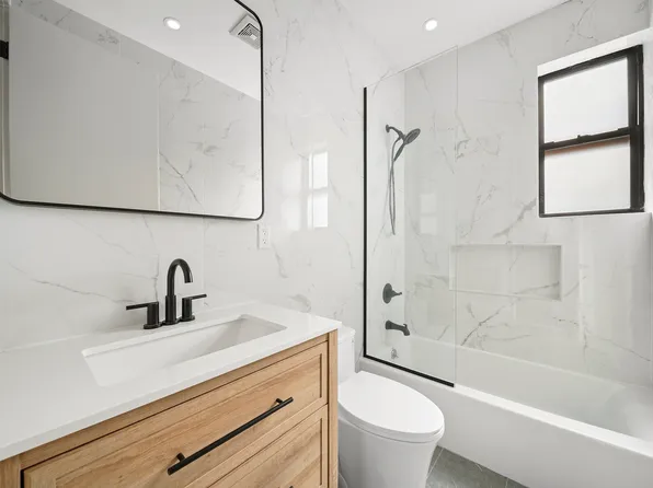 417 Maple Street image 8 of 19