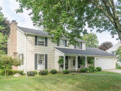 36 Quaker Lake Ter, Orchard Park, NY, 14127