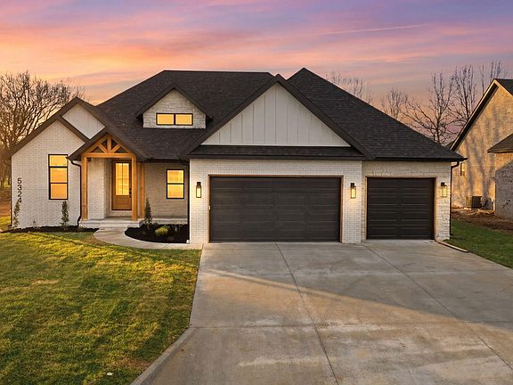 3rd image of 5324 N Seacrest Drive