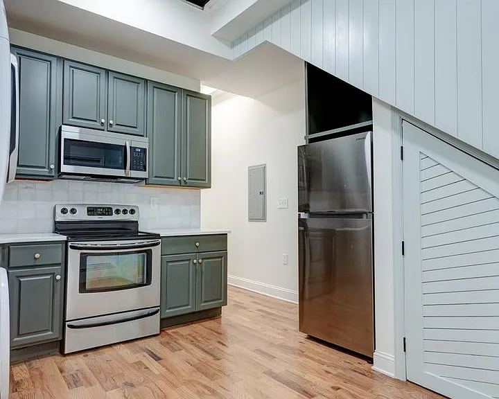 1723 Master St — Photo 11