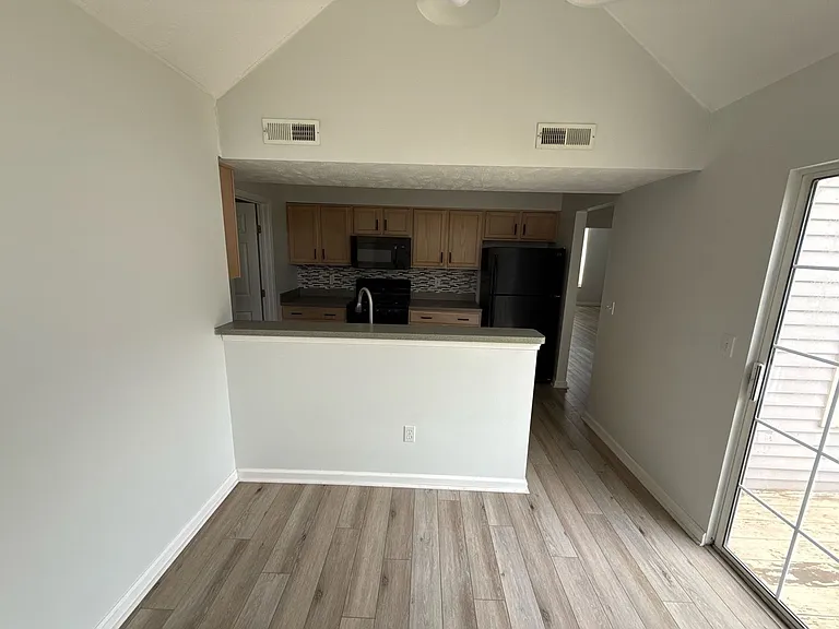 8710 Elmdale Trce — Photo 3