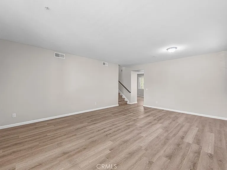 5855 Birkdale Ln — Photo 7