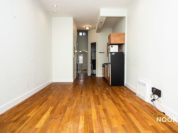 4th image of 186 Jefferson St #3D