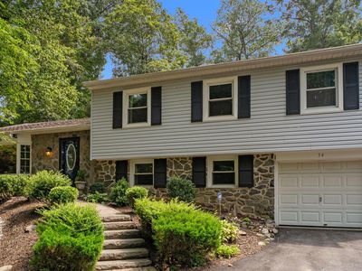 34 E Knowlton Rd, Media, PA, 19063