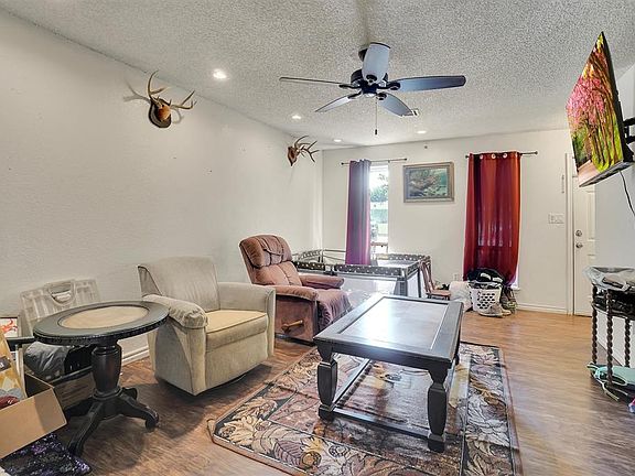 5th image of 2042 W 7th Pl