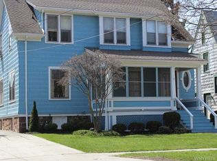 818 Cayuga Dr, Niagara Falls, NY