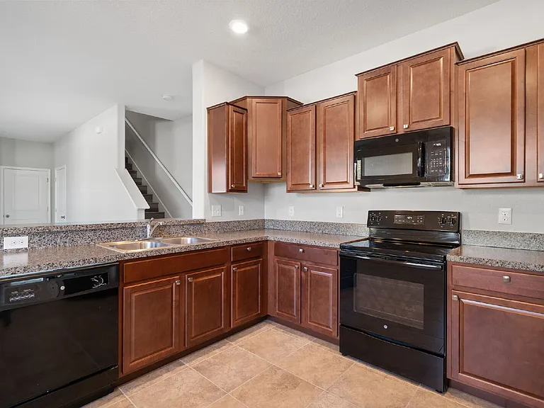 7678 Ginger Lily Ct — Photo 12