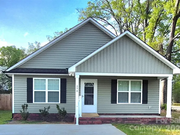 690 Wilshire Ave SW, Concord, NC 28027