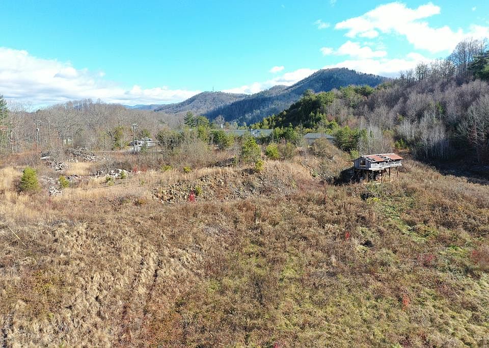 1st image of 157 Vallenwood Holw