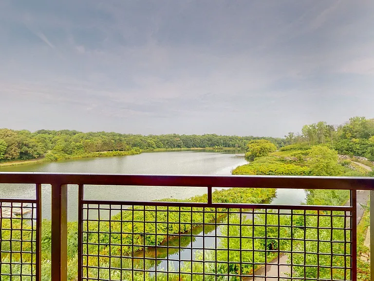Lake Jonathan Flats — Photo 37